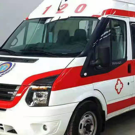 襄城非急救护送病人转院租赁救护车的优缺点对比